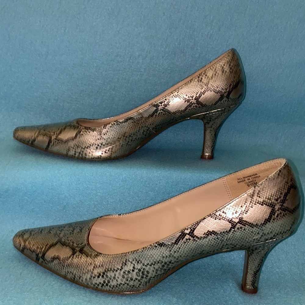 Karen Scott Python Snakeskin “Clancy” Pointy Toe … - image 2